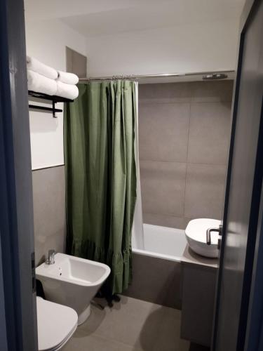 One-Bedroom Apartment image 5