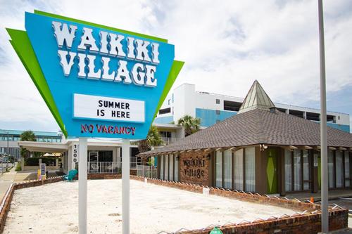 Waikiki Village