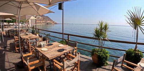 Restaurace, La Concha Beach Hotel & Club in La paz