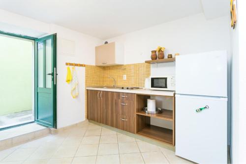 廚房, Holiday house with a parking space Igrane, Makarska - 8332 in 伊加勒