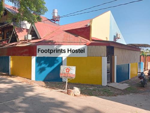 Footprints Hostel