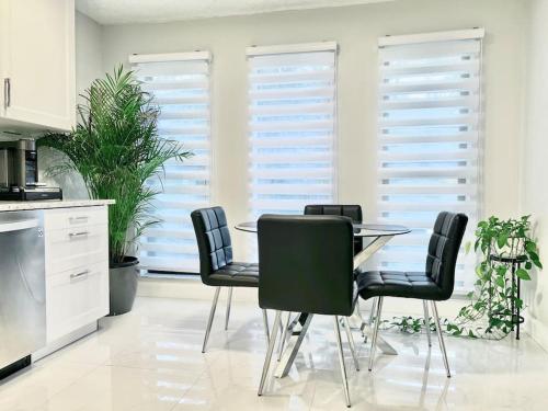 High End Luxury Condo located in Ft. Lauderdale in Lauderhill, USA