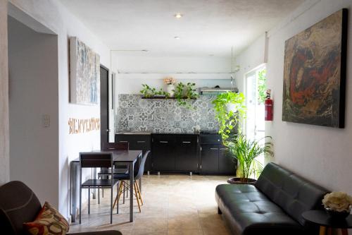 Suites Apodaca in San Bernabe