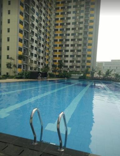 Springlake Apartemen 2BR-Sumarecon-Bekasi, By Bu Johan in Bekasi