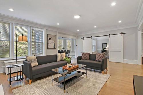 Great Location! 15 Min from DT -Historic Hyde Park in Chicago, USA