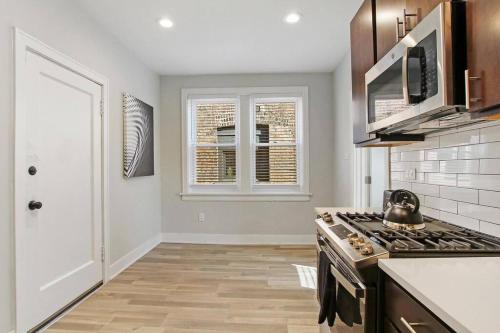 Great Location! 15 Min from DT -Historic Hyde Park in Chicago, USA