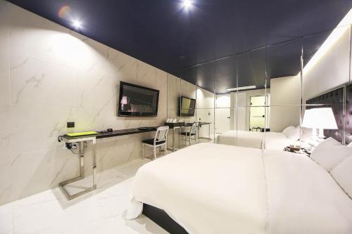 Hotel Star Premier Yeoksam Room Type - Standard Studio
