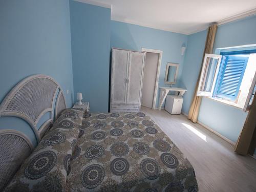 Photo - Double room, air conditioning, bathroom, in the center of Tropea Calabria n6752