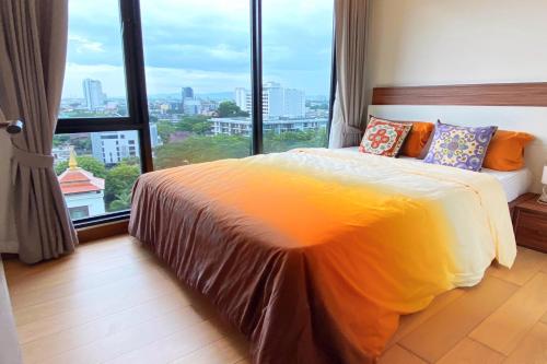 The Astra cozy living suite เชียงใหม่ ลิฟวิ่ง แอนด์ สเตย์ Room Type - Studio with Balcony