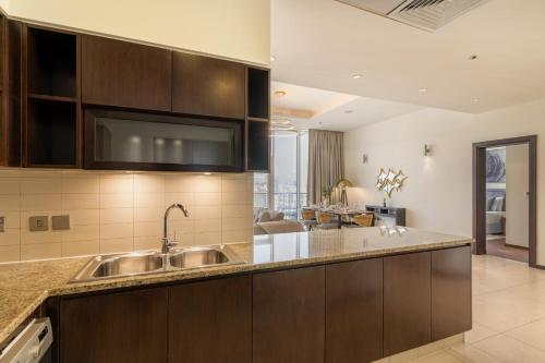 Full Sea View - 2BR w maid's room in Tiara Residence, Palm Jumeirah - Allsopp & Allsopp, Dubai (Foto 9)