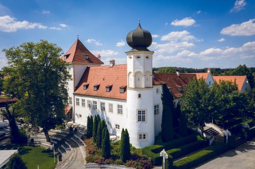 Schlosshotel Neufahrn Neufahrn in Niederbayern
