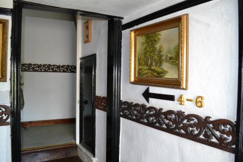 Ely Guest House - image 11