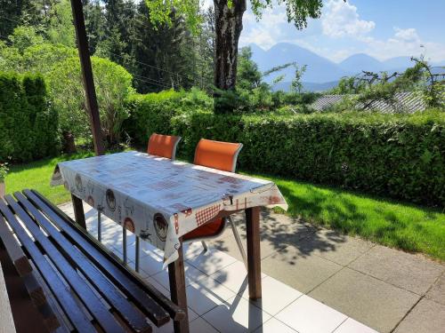 Bungalows Raschun Grabelsdorf Etruskerweg 10 A-9122 St.Kanzian in Grabelsdorf