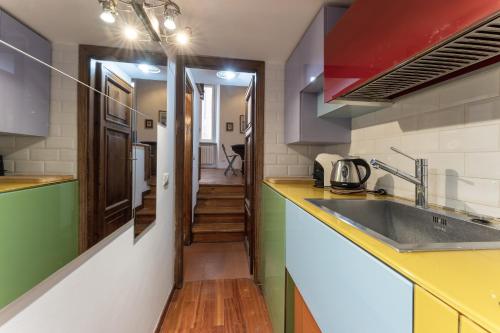 Ciambella Arch Apartment for 6 people @Largo Argentina, Roma (foto 4)