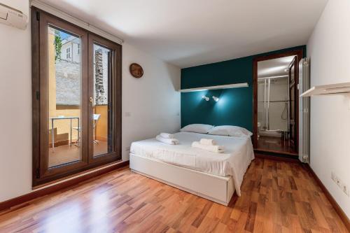Ciambella Arch Apartment for 6 people @Largo Argentina, Roma