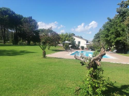 Villa Marila relax con piscina in campagna gîte à louer Roccaromana