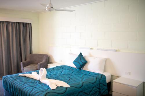 1 double bed