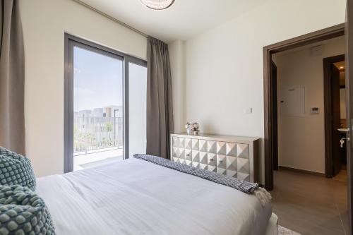 Exclusive Spacious Villa I Garden I Maid Room - image 10