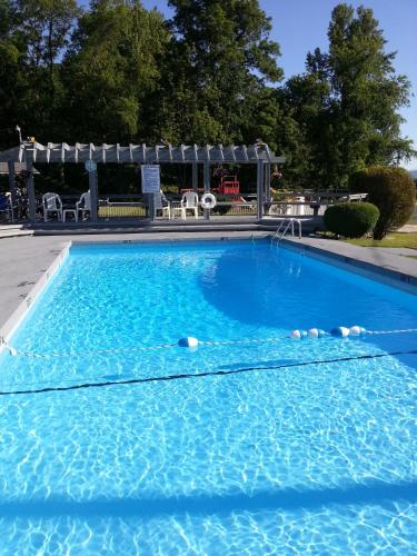 . Carolina Motel