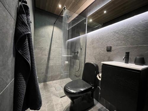 淋浴間, Skarvruet Lodge Funäsdalen (Skarvruet Lodge Funasdalen) in 唐達倫