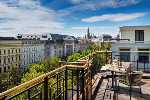 Hilton Vienna Plaza - image 9