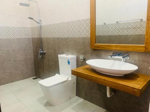 Kavin Beach Hotel Hikkaduwa – Dodanduwa, CO