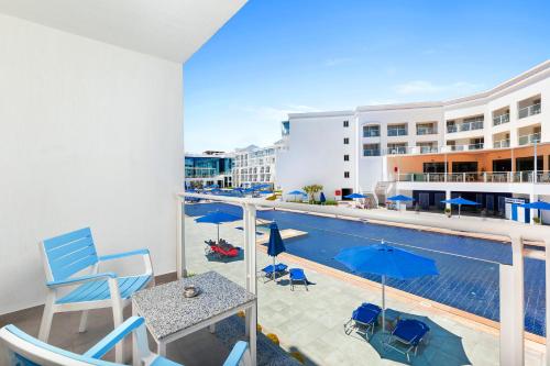 room detail thumbnail 1