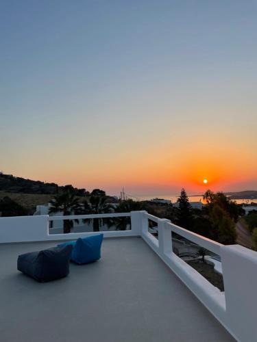 Th.èrοs - Sunset view apartment.