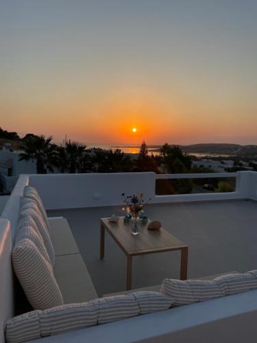 Th.èrοs - Sunset view apartment.