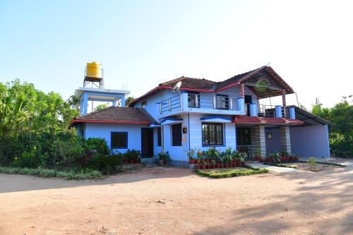 B&B Sakleshpur - SugarLeaf Homestay - Home Food & Near to Tourist Places - Bed and Breakfast Sakleshpur