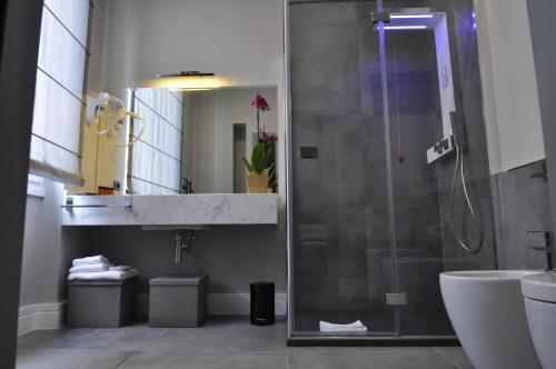 Place 24 Suites & Wellness - image 14