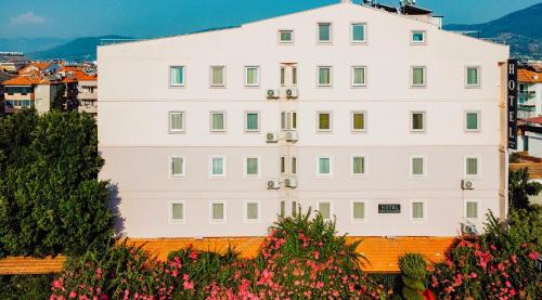 Karacan Park Hotelpension, Unterkunft in Dalaman