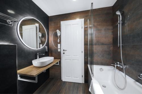 Hotel U Leva - image 14