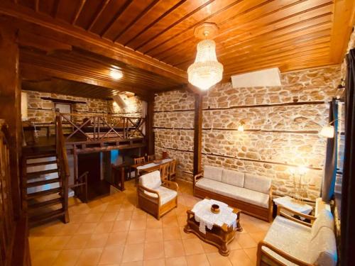 Arnaia B&B central