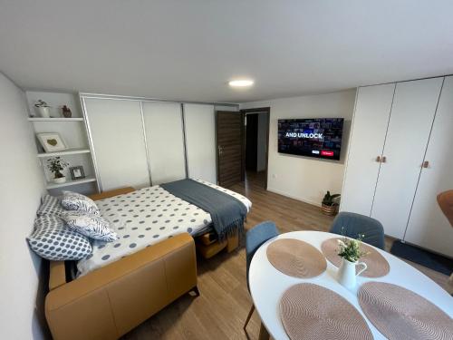 Home-in apartma