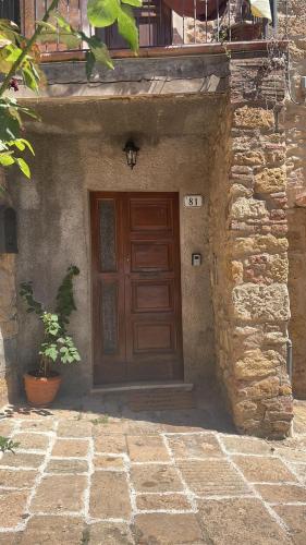 81Passi - Tap to explore photos
