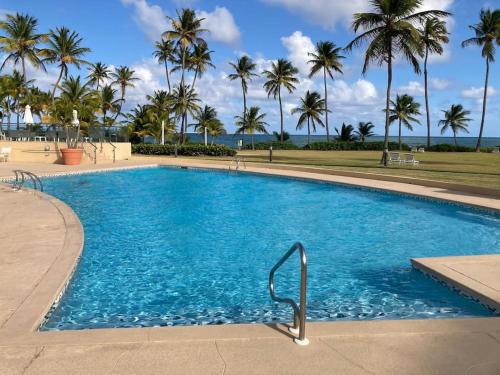 BEACH ACCESS + 3 Pools + OCEAN VIEWS - 2BR In Palmas - Sleeps 7