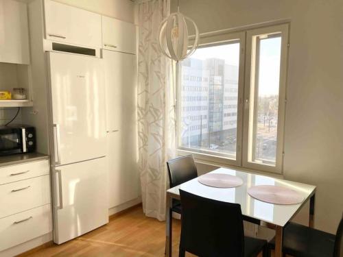 HHH Modern flat centrally located in Helsinki, close to Pasila railway station