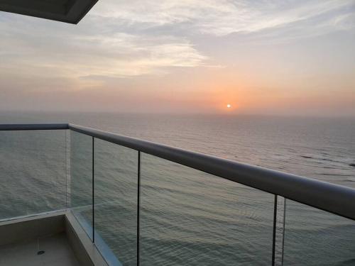 Espectacular Vista al Mar en Palmetto Sunset Pis20