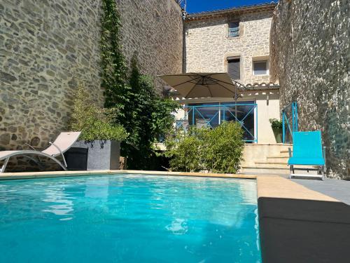 Chez Elia, pour les amoureux des vieilles pierres - Location saisonnière - Cesseras