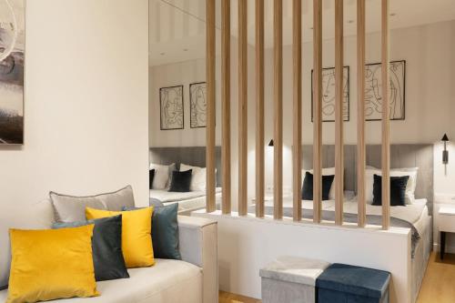 Modern Apartment with Air Conditioning, Old Town & Vistula River, Cracovia