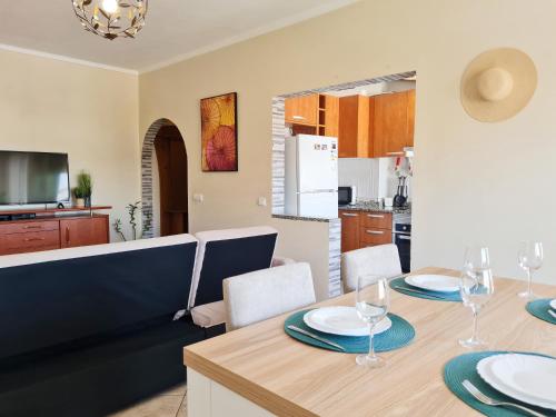 บริการและสิ่งอำนวยความสะดวก, CASA TÔMBUA - Pool - Beach & Center 300m - AC - WiFi (CASA TOMBUA - Pool - Beach & Center 300m - AC - WiFi) in วาเล เด โกโว