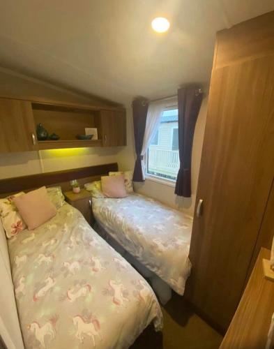 Tenby - Kiln Park caravan hire