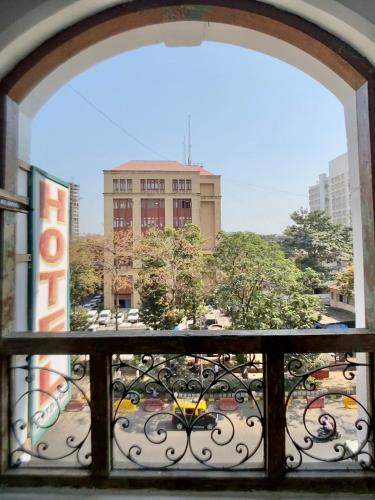 Kilátás, Hotel New Vasantashram CST Mumbai near Bombay High Court
