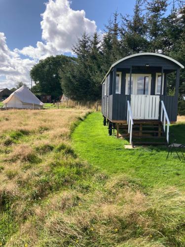 Roslin Glamping 3
