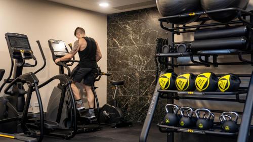E1 Suites & Spa aparthotel style - Gym & Spa E1 Suites & Spa aparthotel style - Gym & Spa