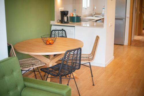 You Stylish Sagrada Familia Apartments - image 7