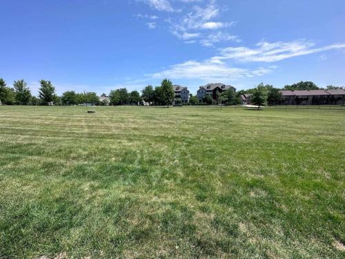 883 Karisa Lane, Hawkeye Townhouse in North Liberty, USA