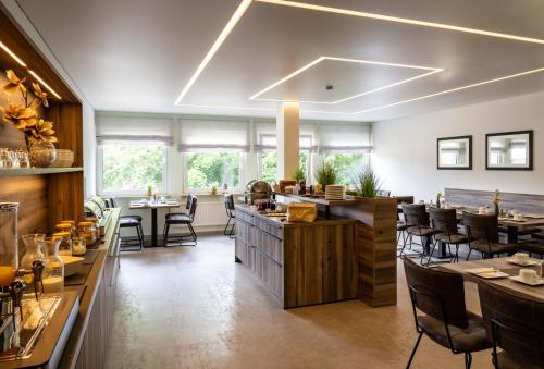 Hotel Schmidt garni - image 12