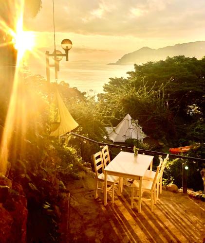 편의 시설/서비스, XXUFO in 카미타가